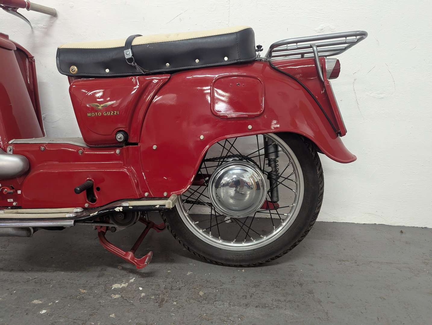 <p>1962 MOTO GUZZI GALLETTO</p>