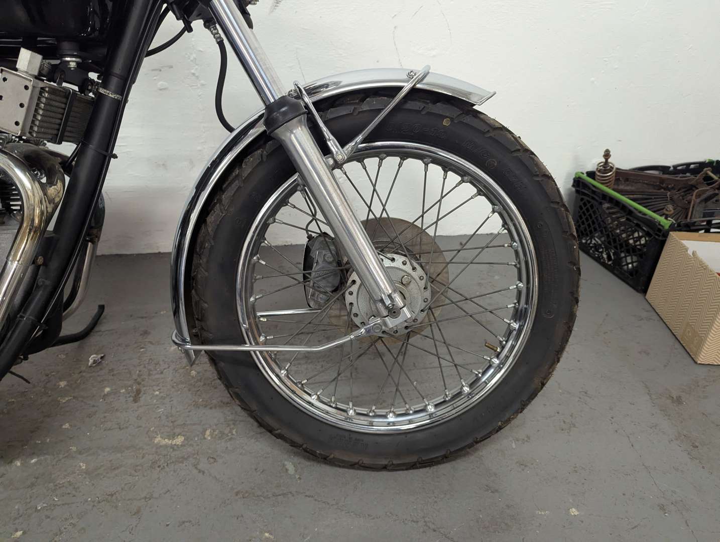 <p>TRIUMPH</p>