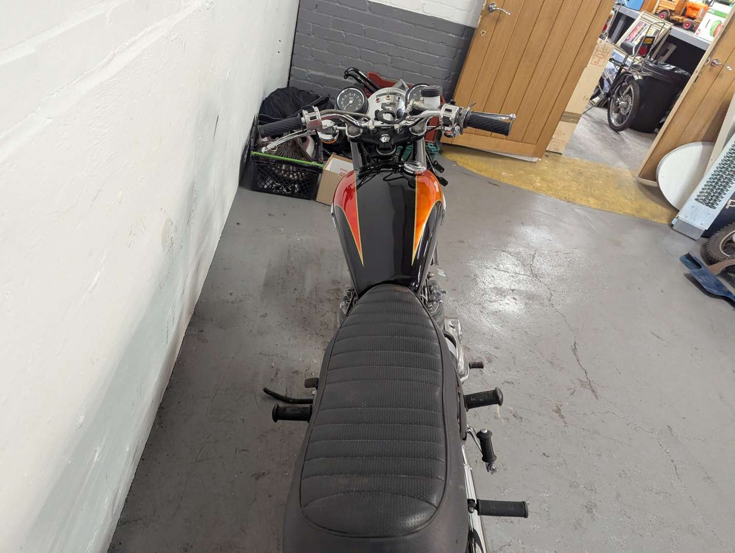 <p>TRIUMPH</p>