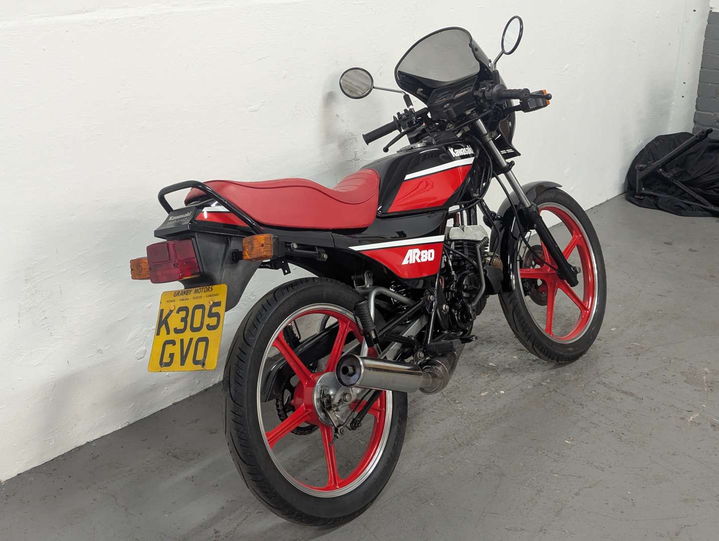 <p>1993 KAWASAKI AR80-C8</p>
