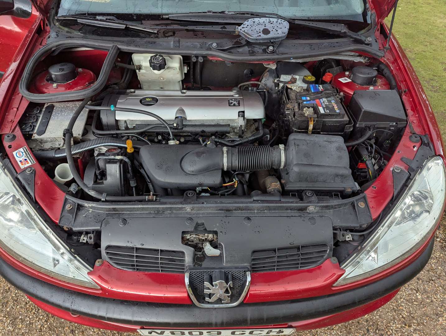 <p>1999 PEUGEOT 206 GTI</p>