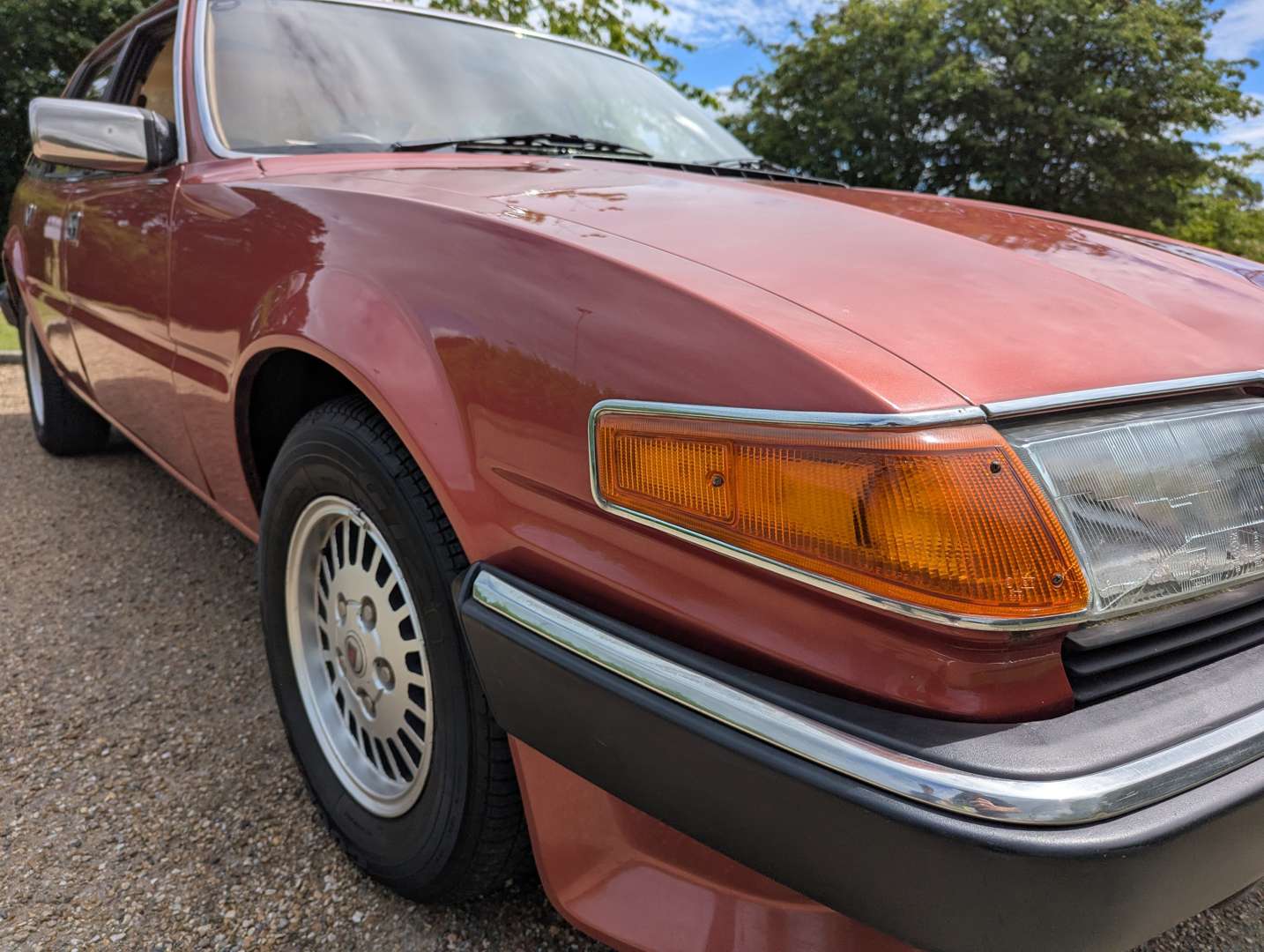 <p>1982 ROVER SD1 2300S AUTO</p>