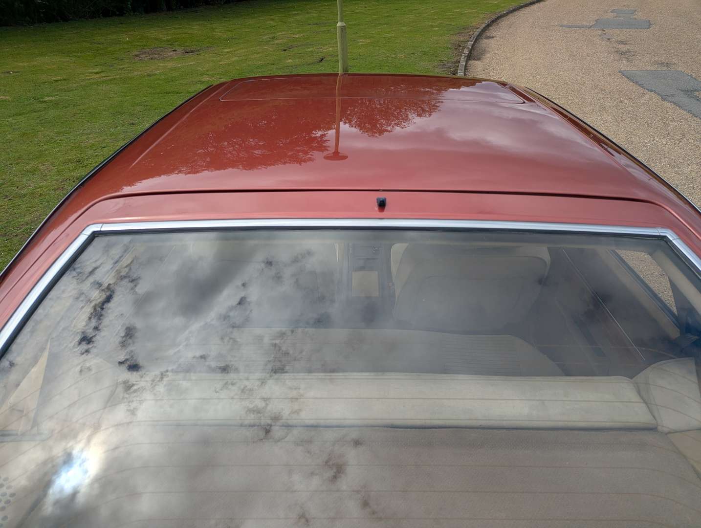 <p>1982 ROVER SD1 2300S AUTO</p>