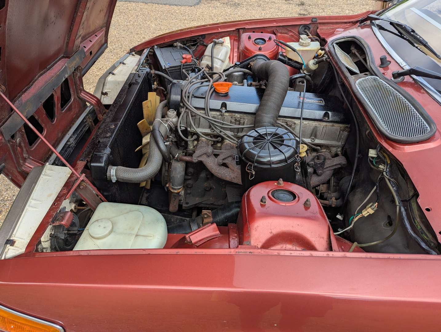 <p>1982 ROVER SD1 2300S AUTO</p>