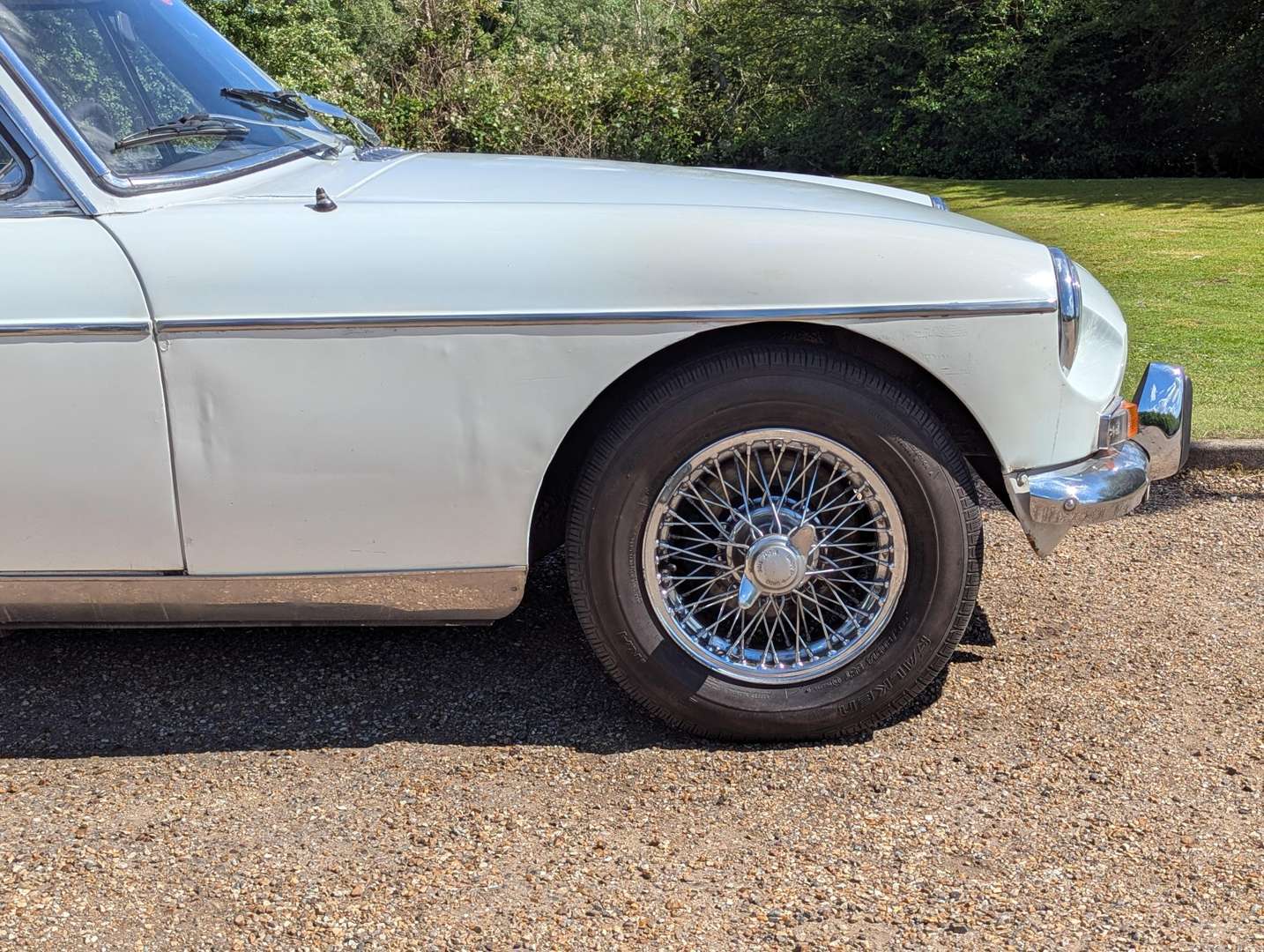 <p>1973 MG B GT AUTO</p>