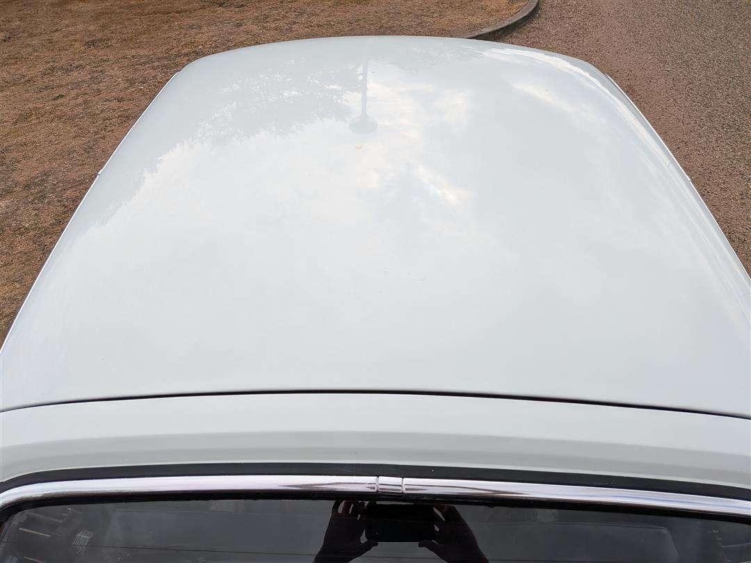 <p>1973 MG B GT AUTO</p>