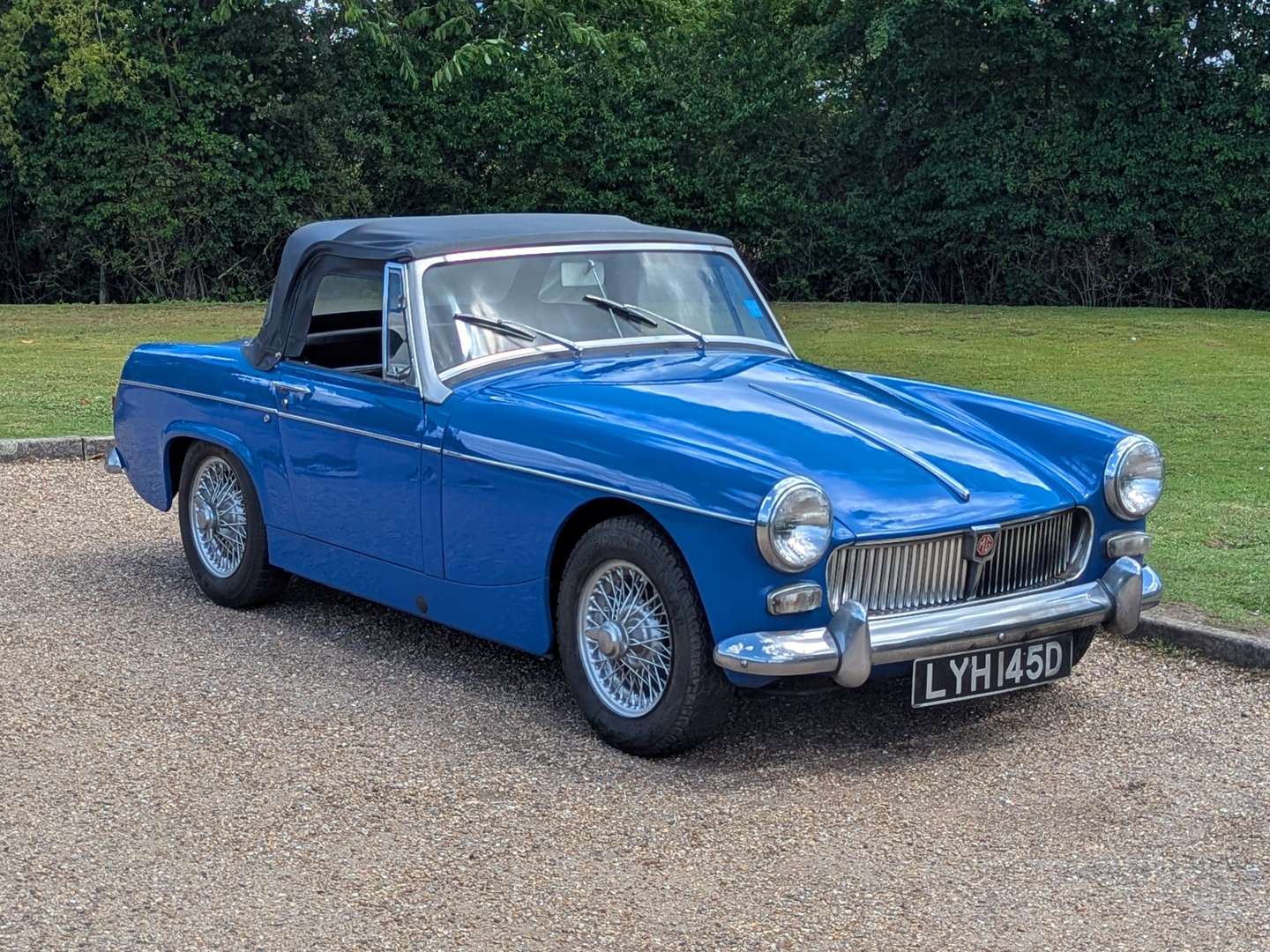 <p>1966 MG MIDGET</p>