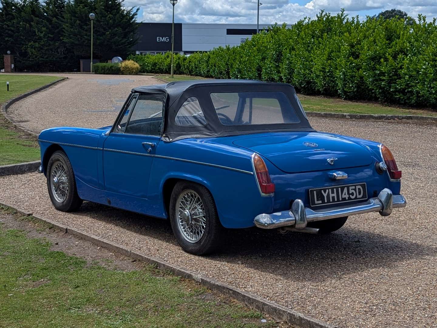 <p>1966 MG MIDGET</p>