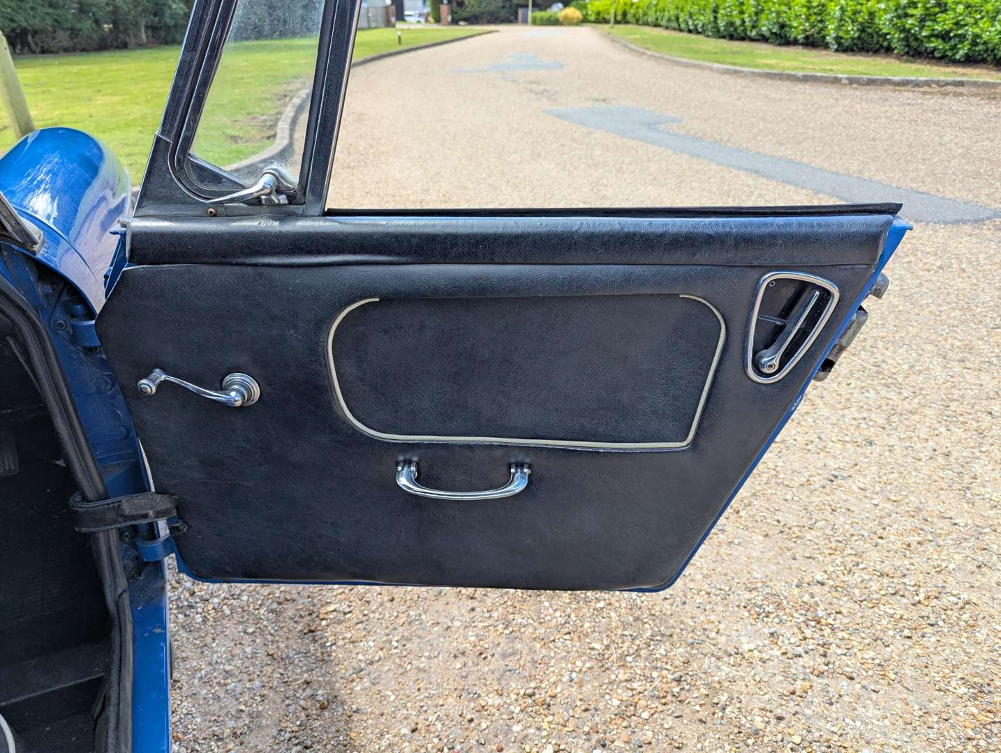 <p>1966 MG MIDGET</p>