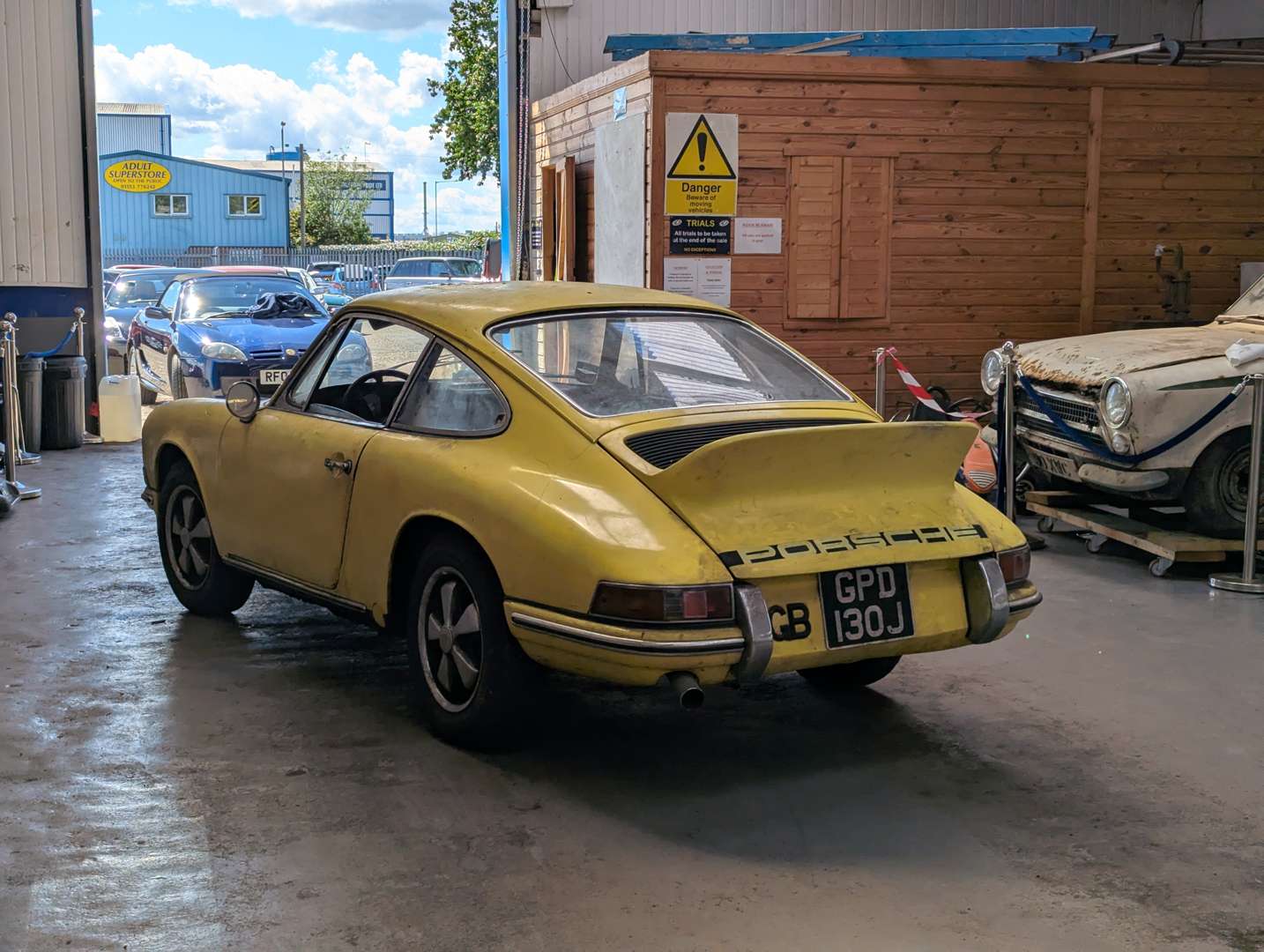 <p>1965 PORSCHE 912 LHD</p>