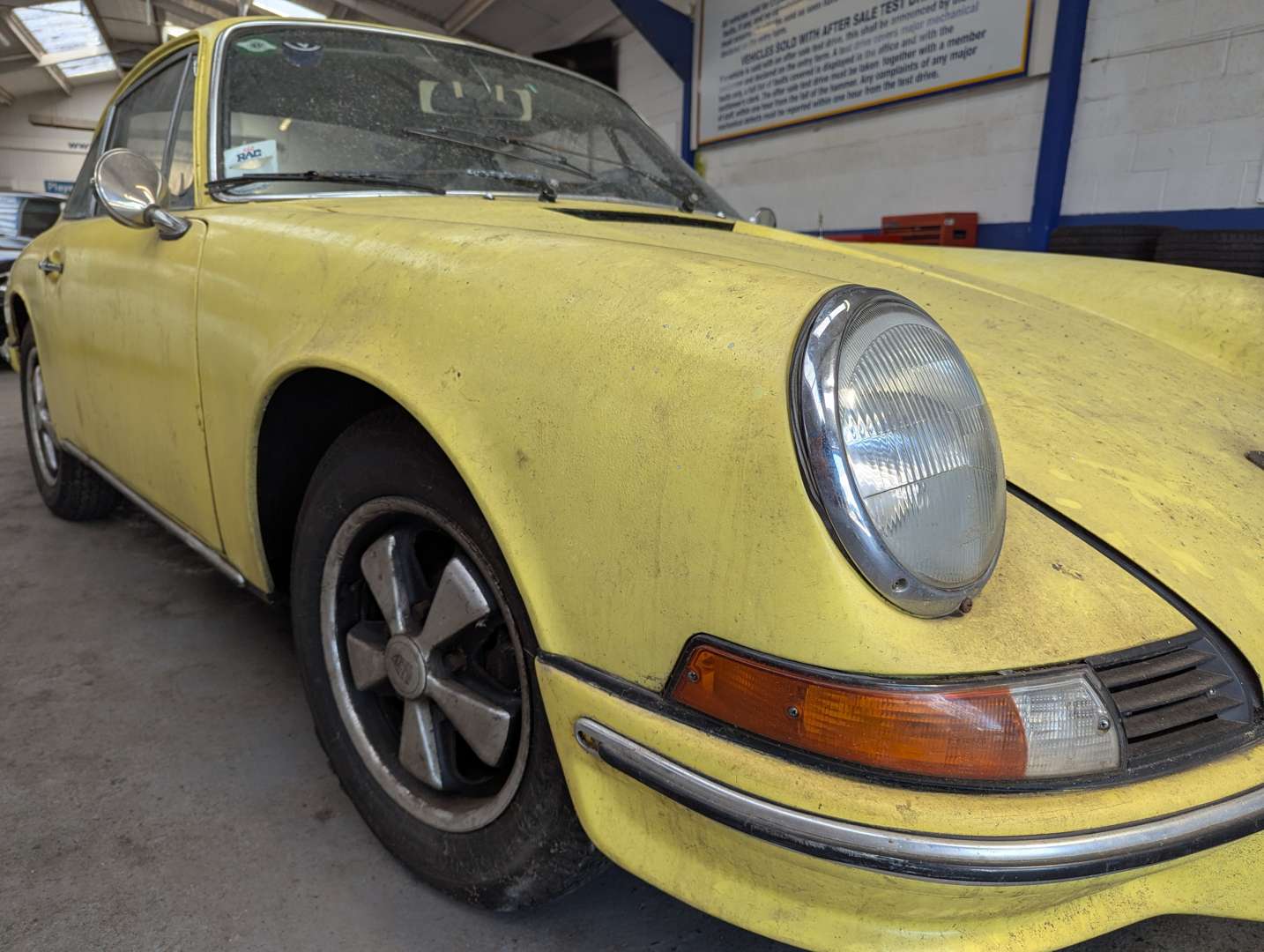 <p>1965 PORSCHE 912 LHD</p>