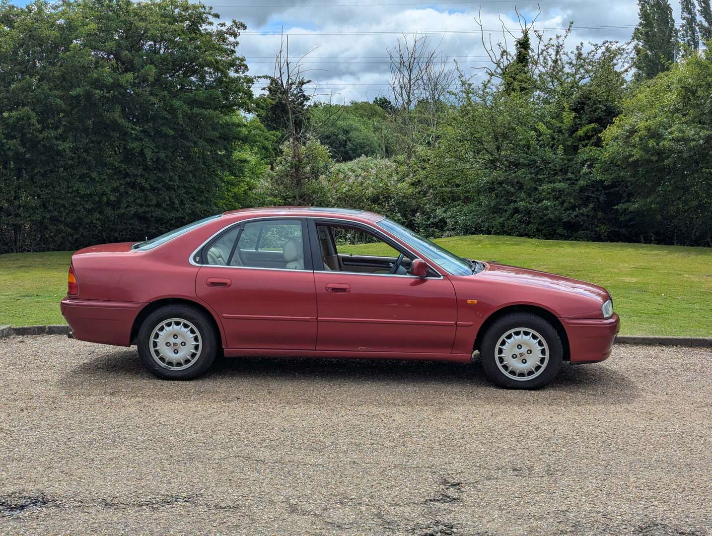 <p>1998 ROVER 623 GSI AUTO</p>