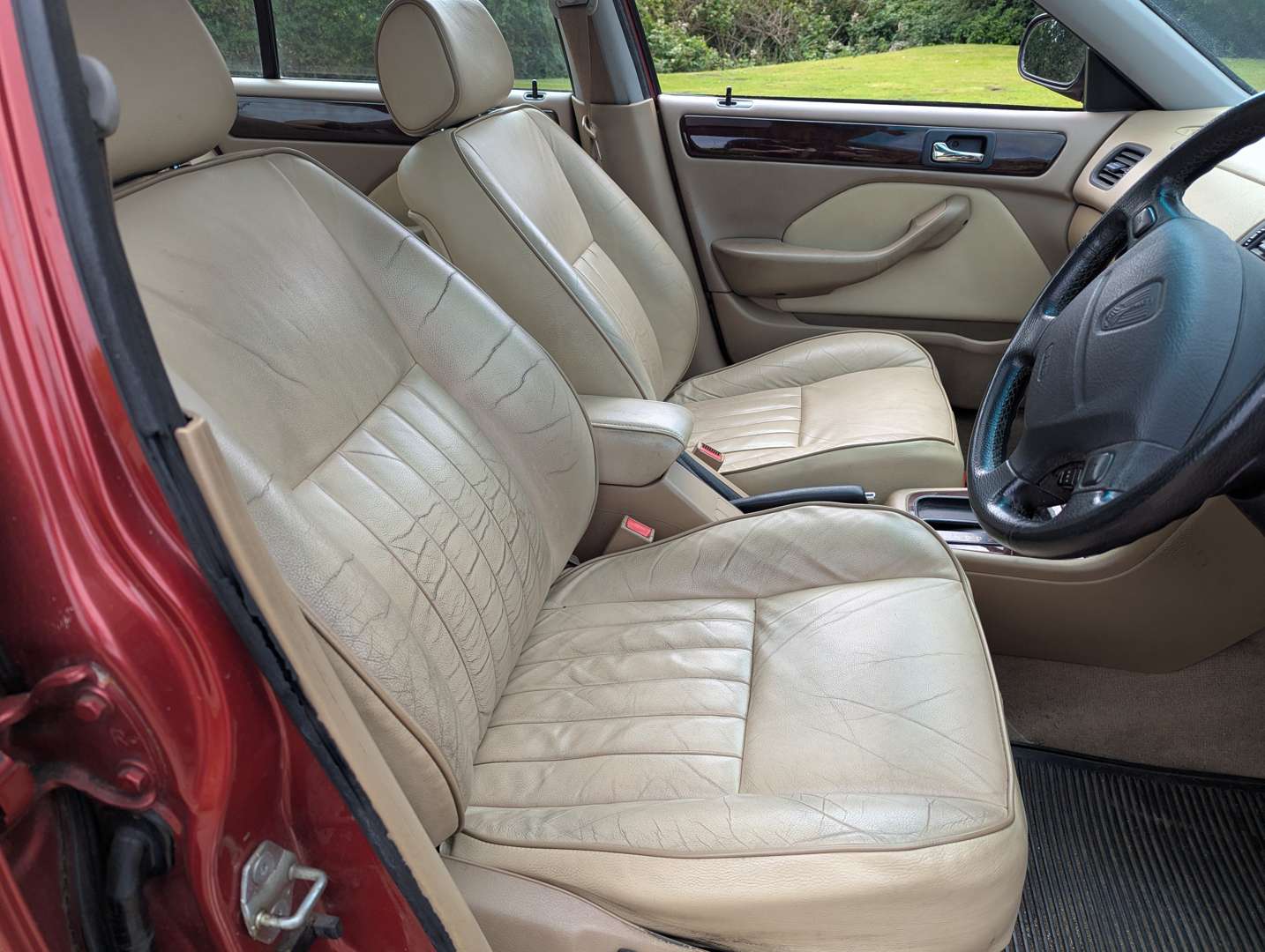 <p>1998 ROVER 623 GSI AUTO</p>