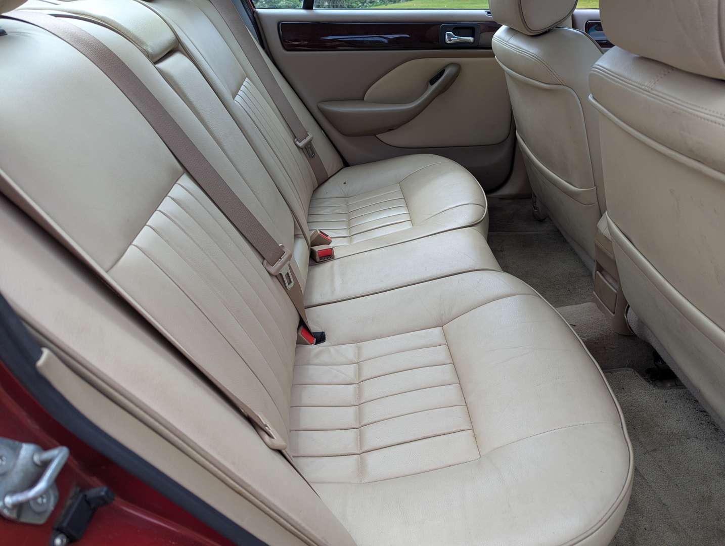 <p>1998 ROVER 623 GSI AUTO</p>