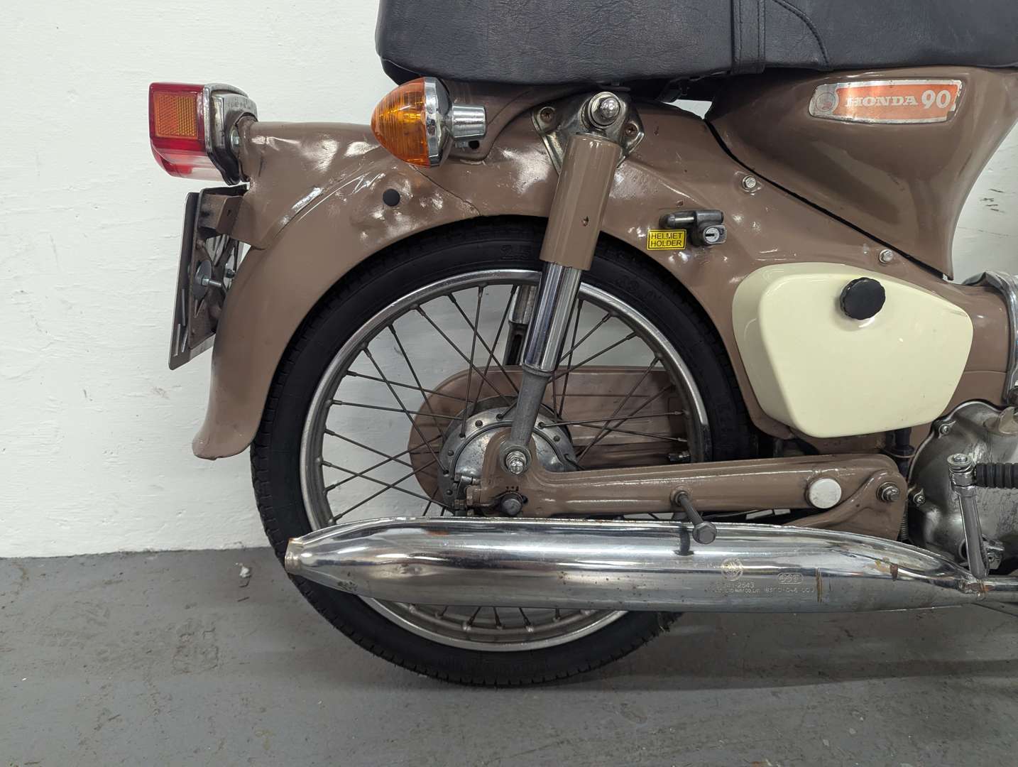 <p>1973 HONDA C90</p>