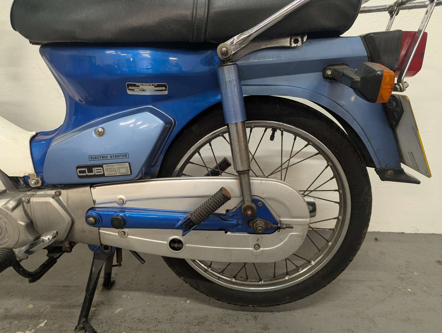 <p>1997 HONDA C90M</p>