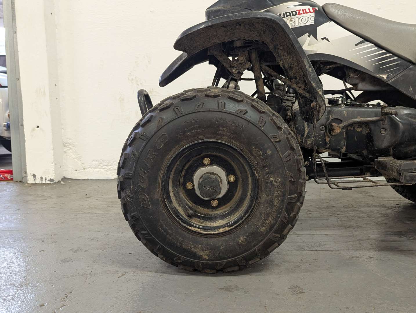 <p>QUADZILLA QUAD BIKE</p>
