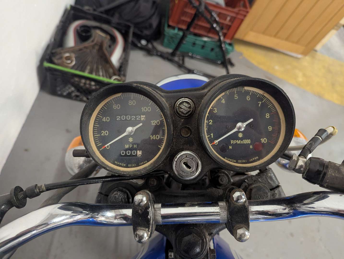 <p>1975 SUZUKI GT250 RAM AIR</p>