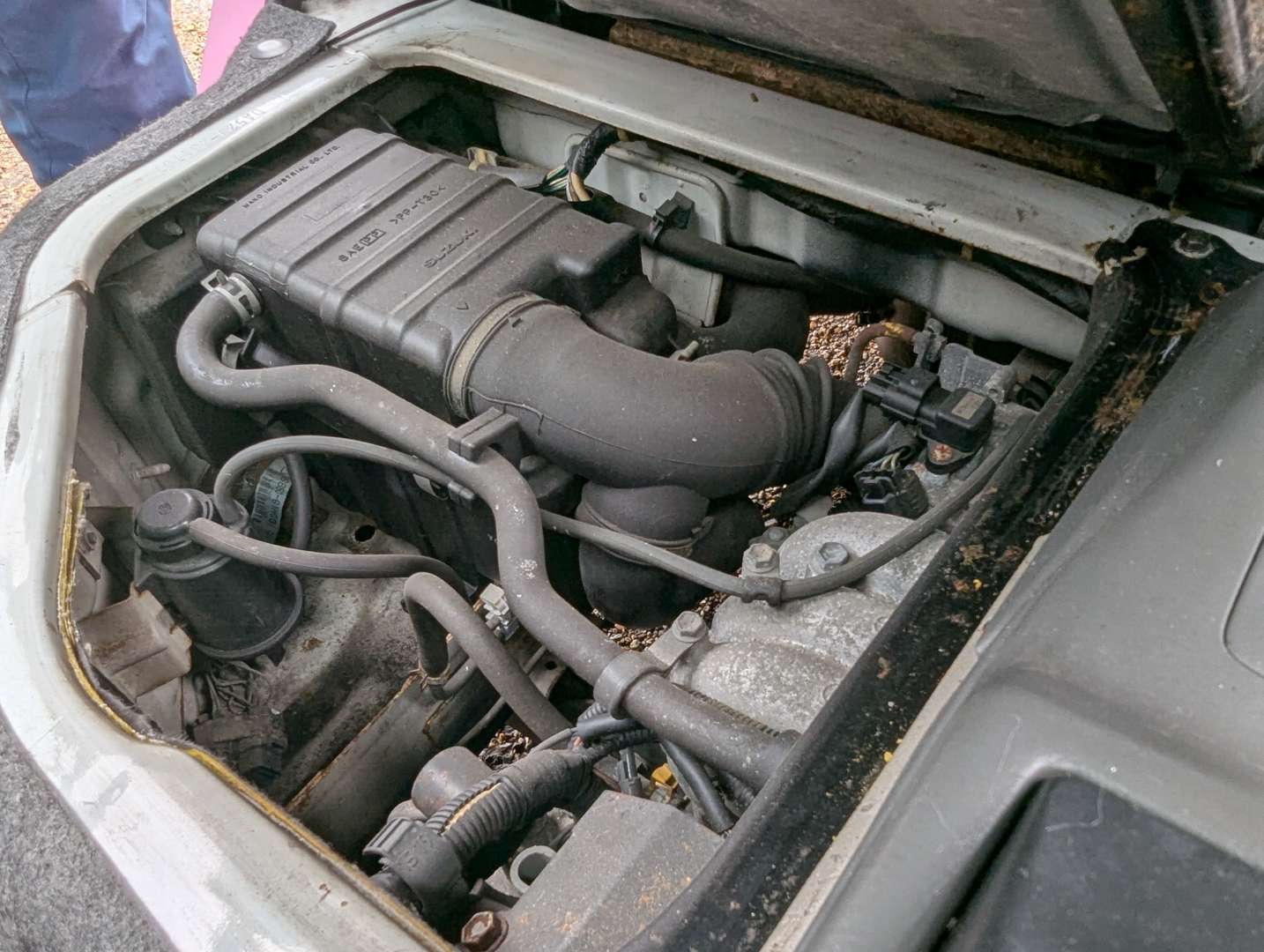 <p>2000 SUZUKI EVERY CUSTOM RETRO MINI-VAN</p>
