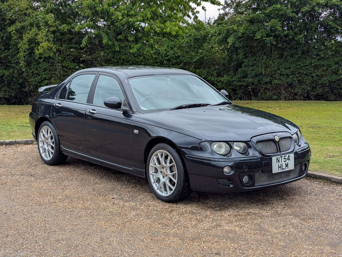 <p>2004 MG ZT 180</p>