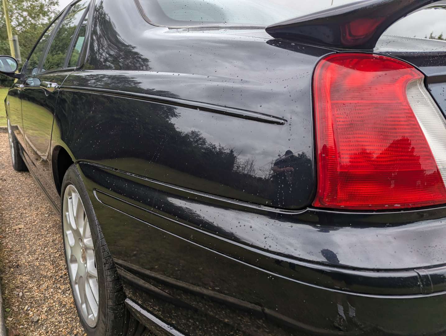 <p>2004 MG ZT 180</p>