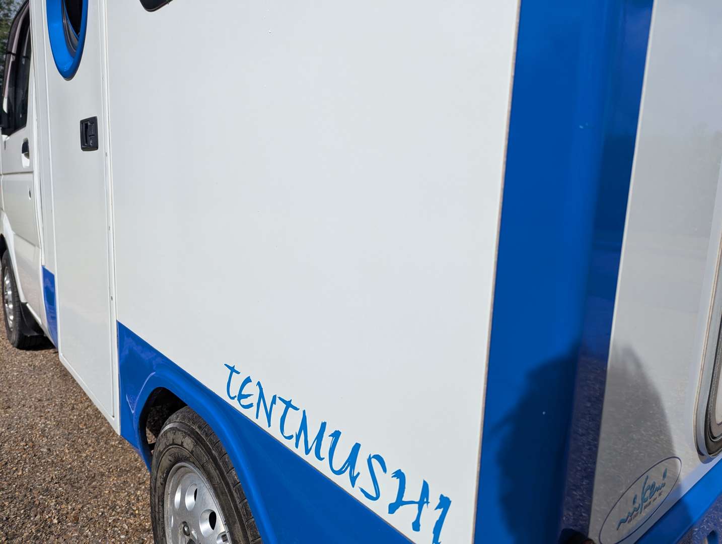 <p>2007 MAZDA SCRUM TENT MUSHI POP-TOP CAMPER</p>
