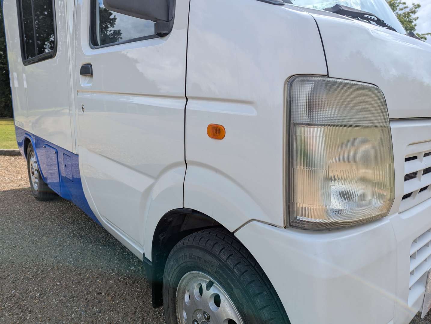 <p>2007 MAZDA SCRUM TENT MUSHI POP-TOP CAMPER</p>
