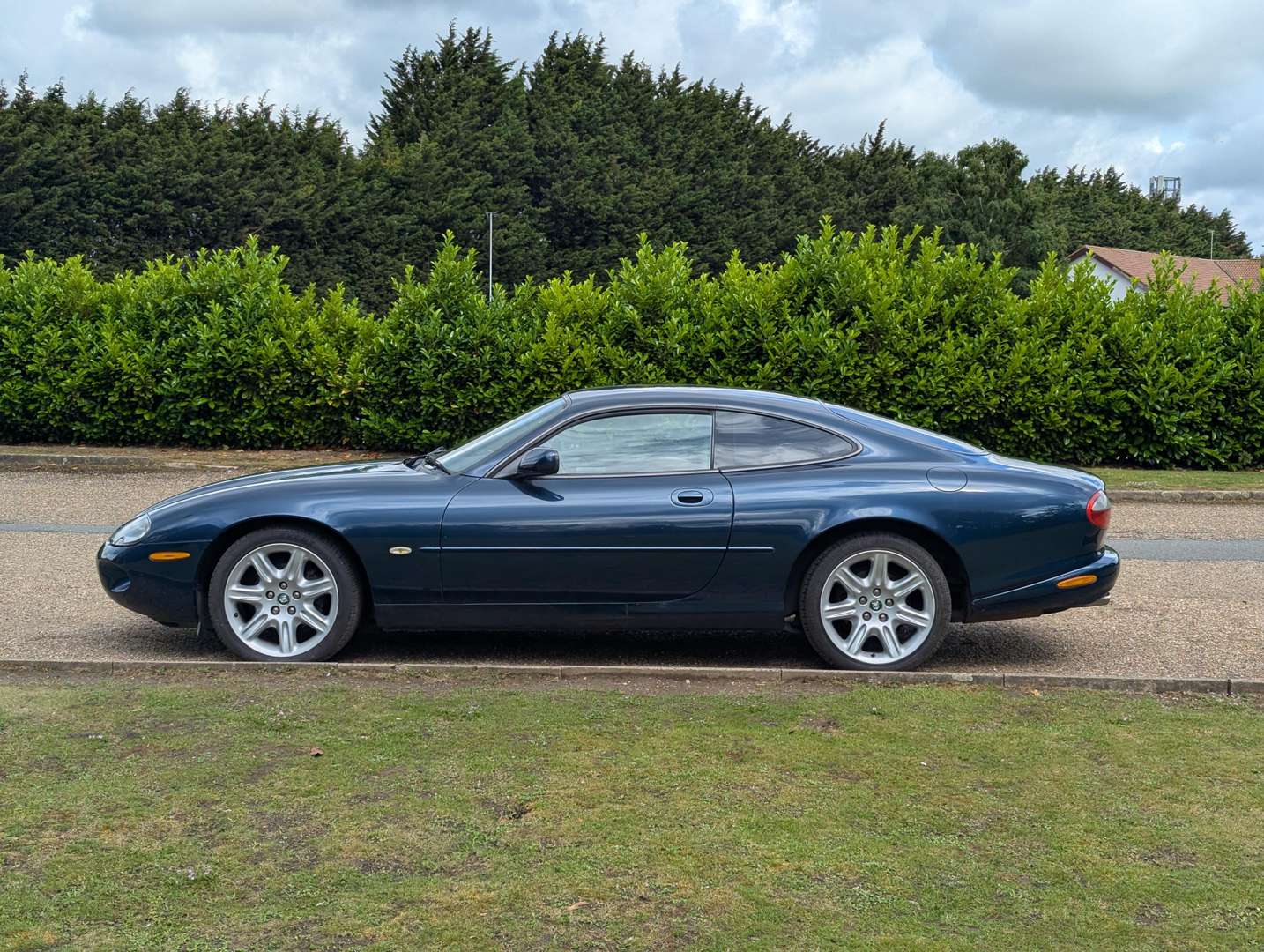 <p>1997 JAGUAR XK8 4.0 AUTO</p>