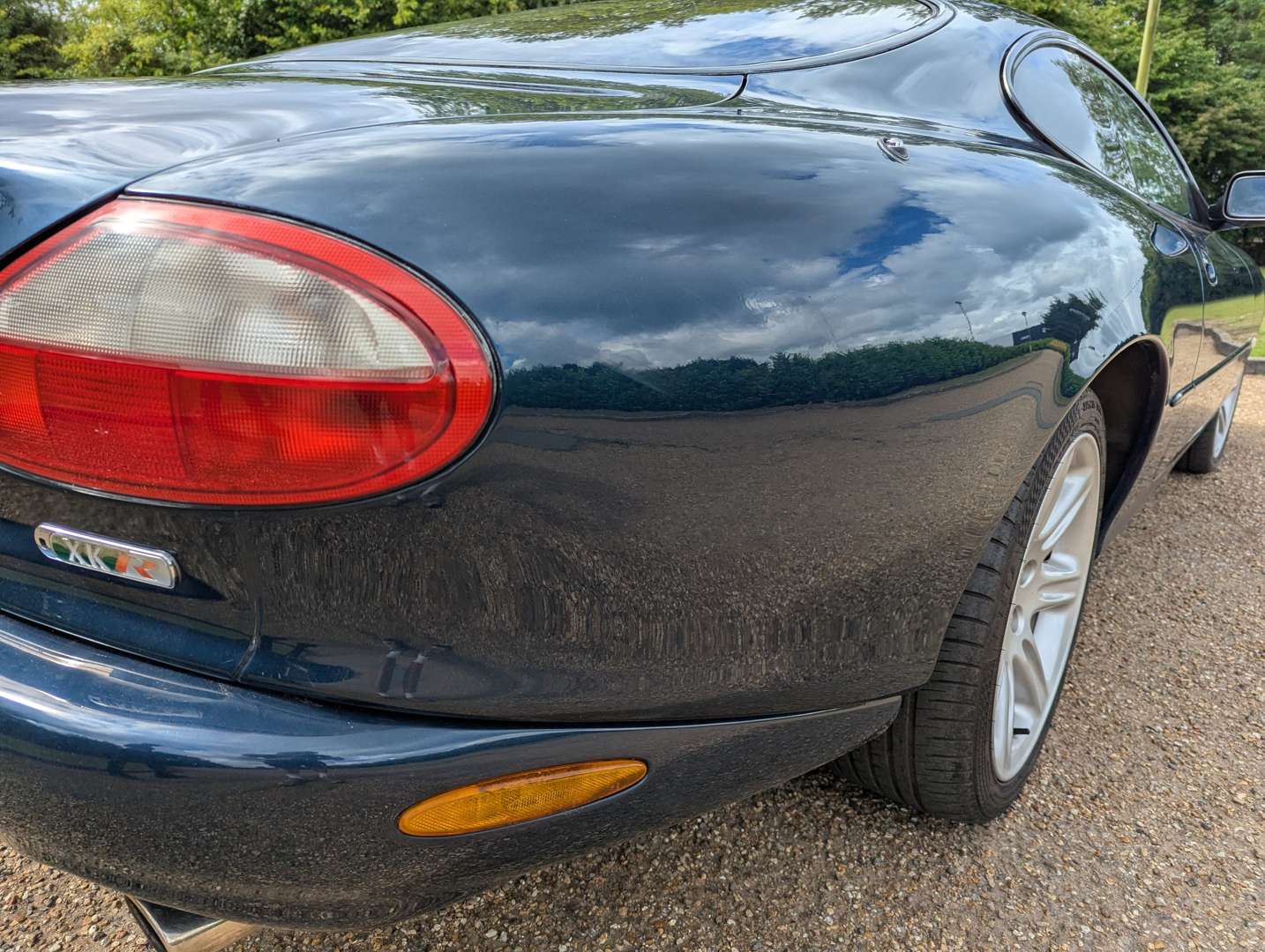 <p>1997 JAGUAR XK8 4.0 AUTO</p>