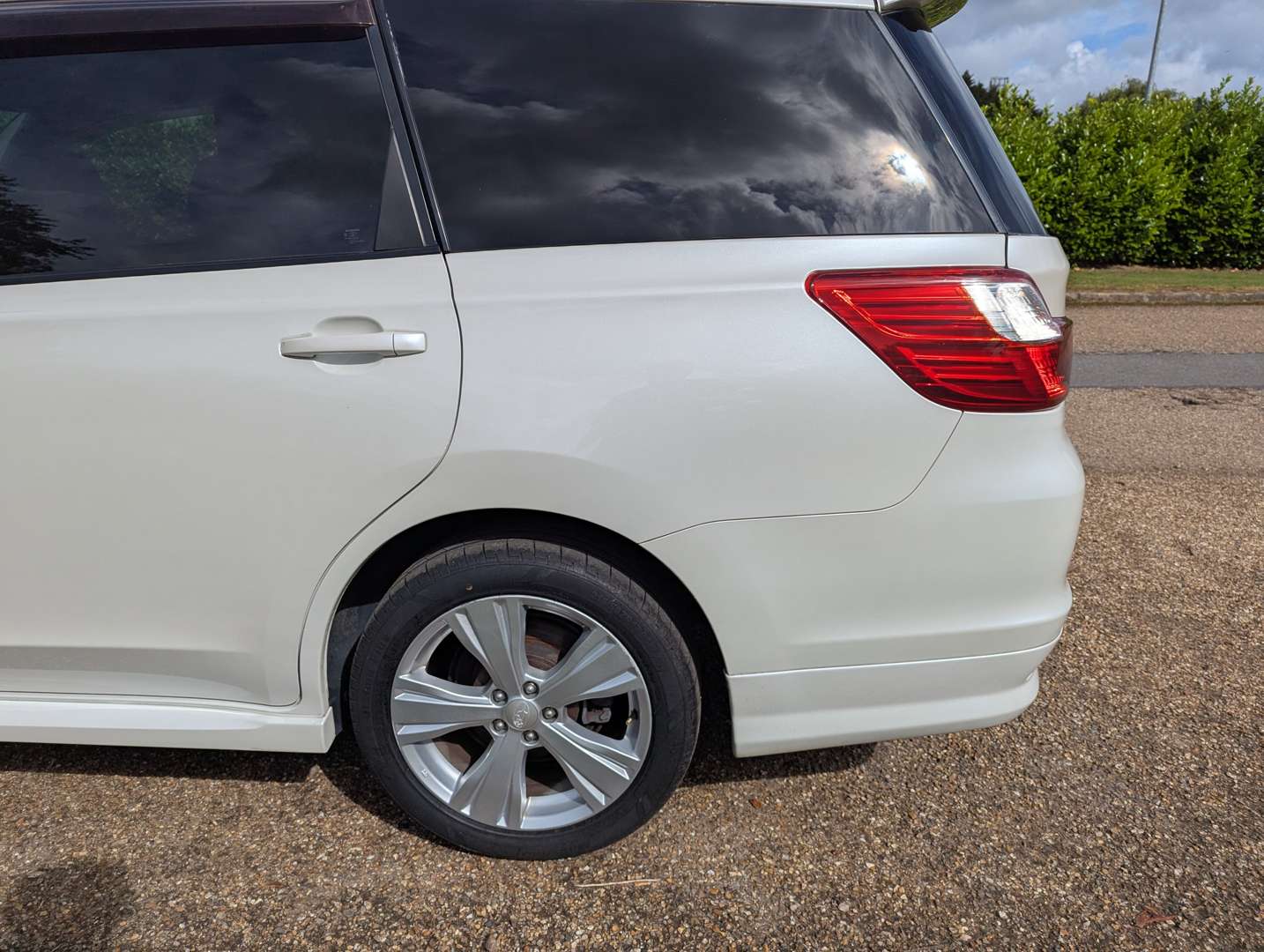<p>2009 SUBARU EXIGA 2.0 GT TURBO</p>
