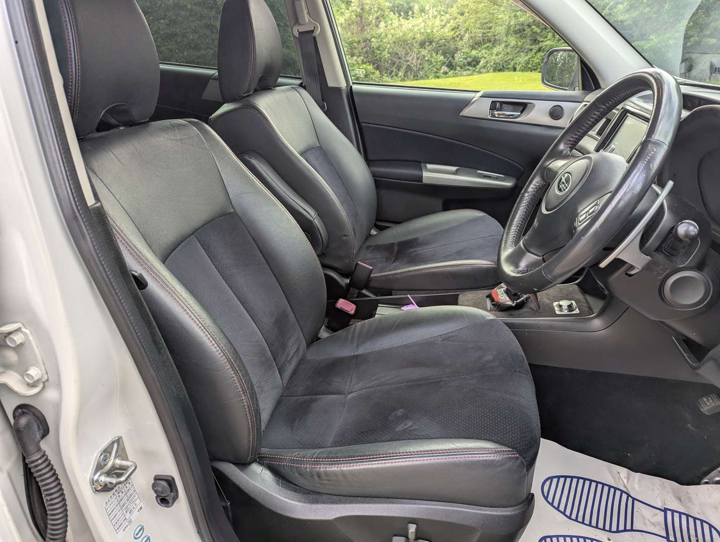 <p>2009 SUBARU EXIGA 2.0 GT TURBO</p>