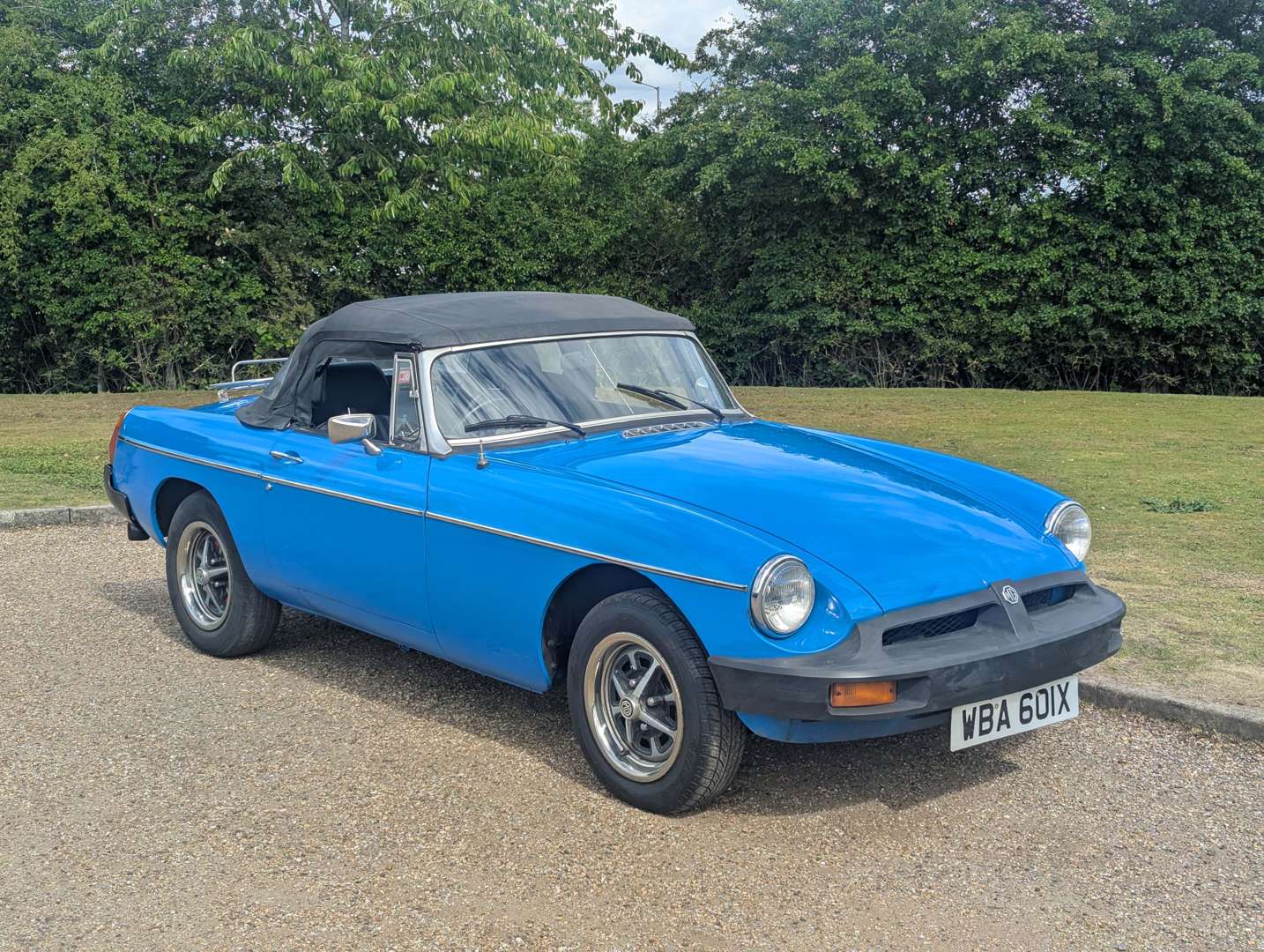 <p>1982 MG B ROADSTER</p>