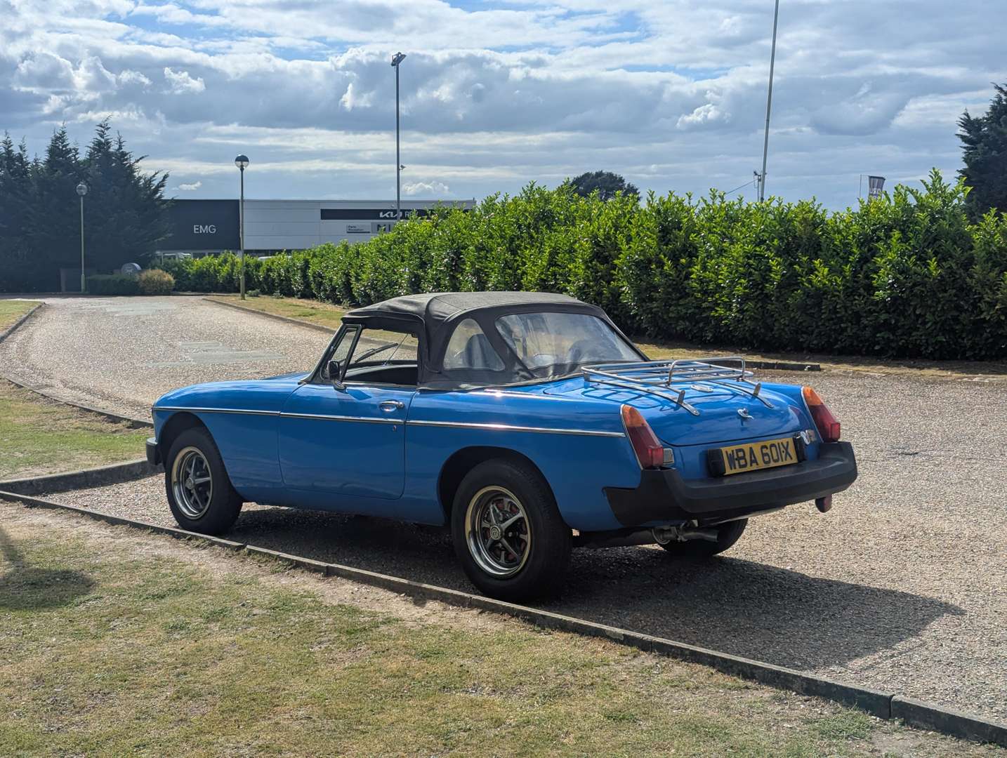 <p>1982 MG B ROADSTER</p>