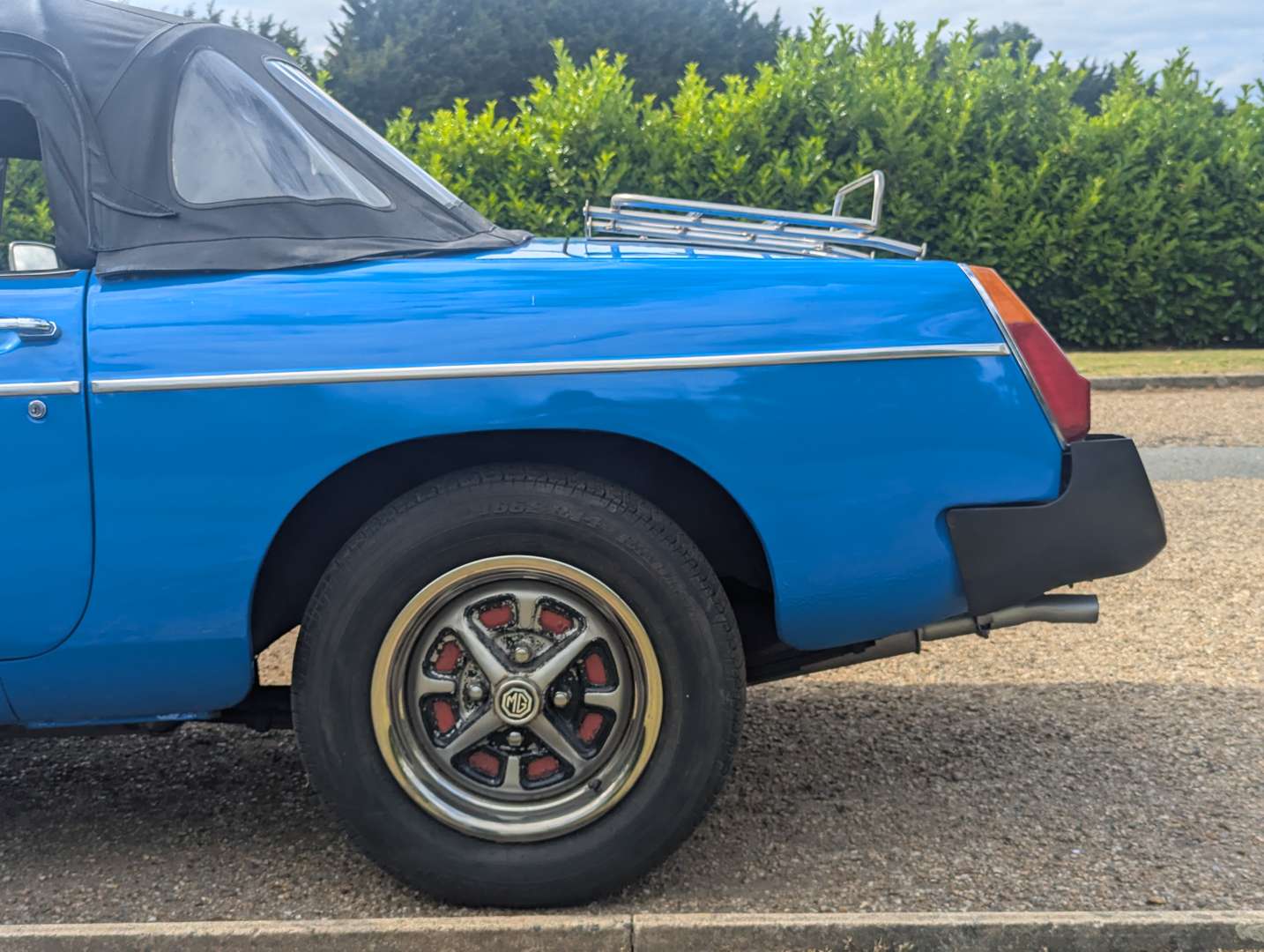 <p>1982 MG B ROADSTER</p>
