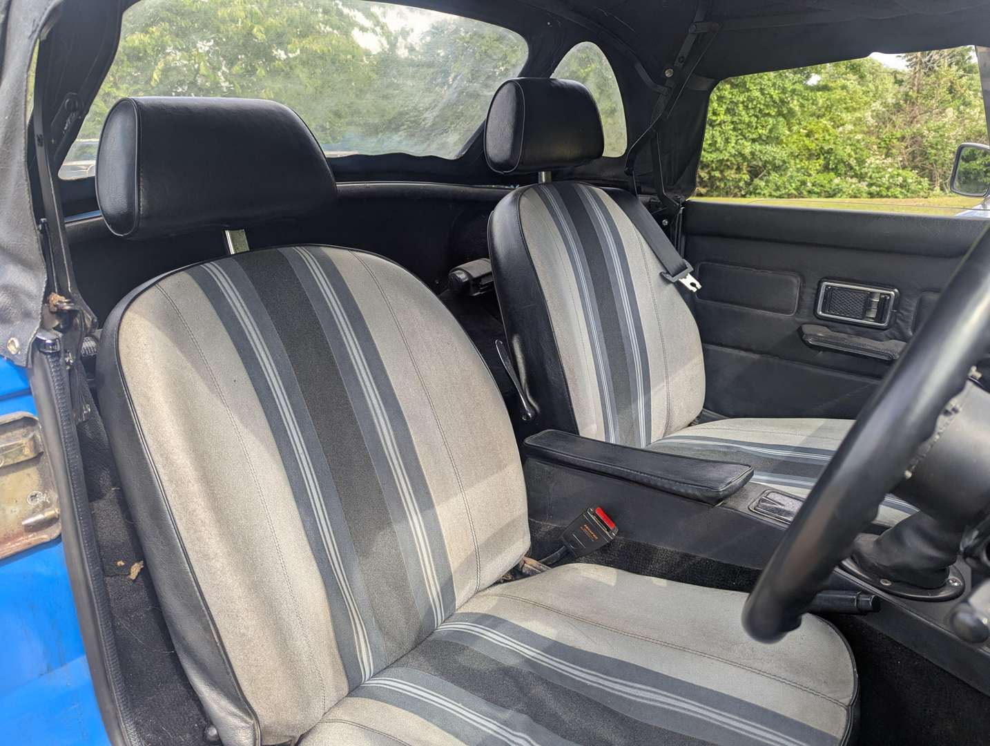 <p>1982 MG B ROADSTER</p>