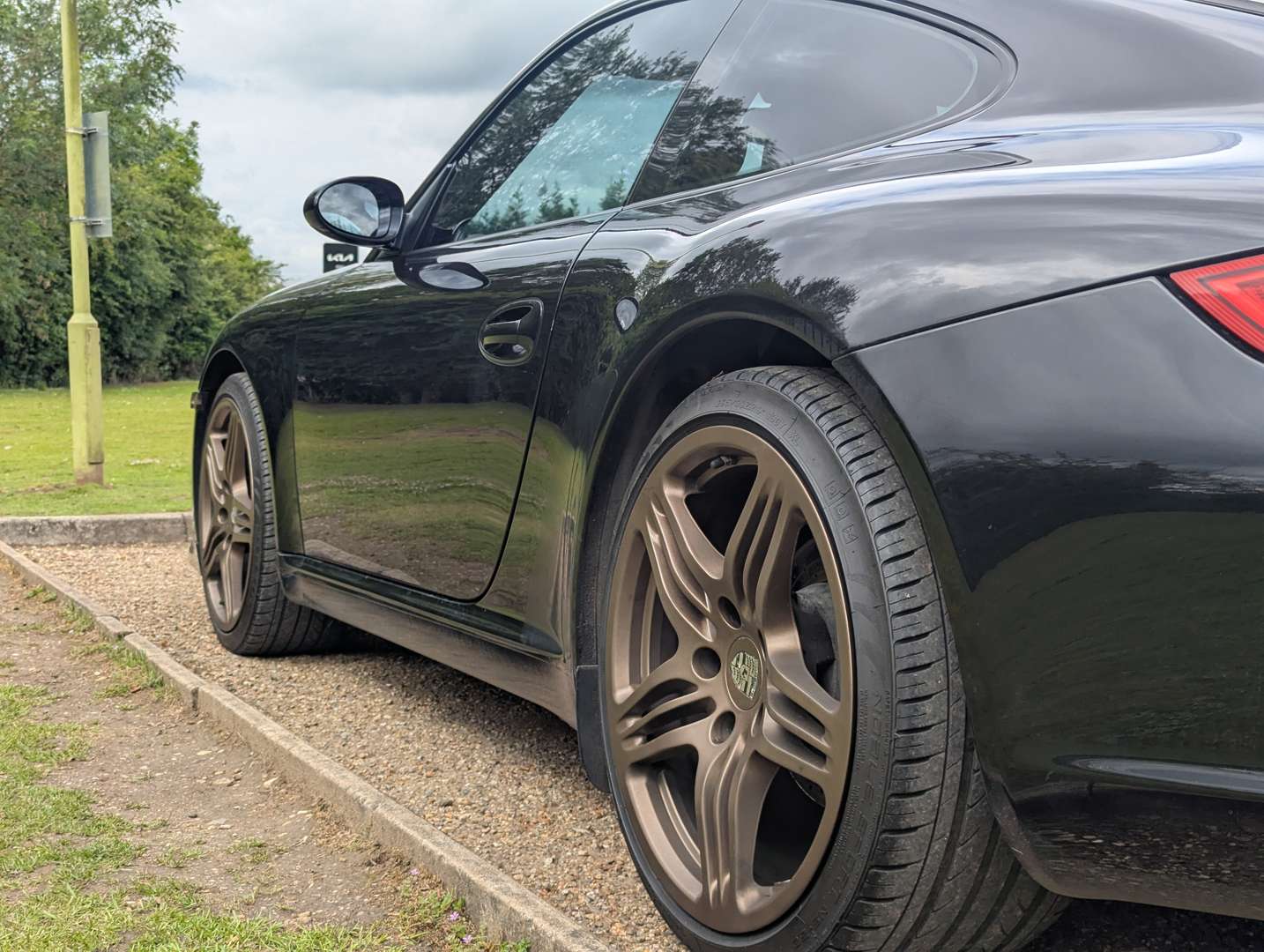 <p>2006 PORSCHE 911 CARRERA 2 TIPTRONIC S</p>