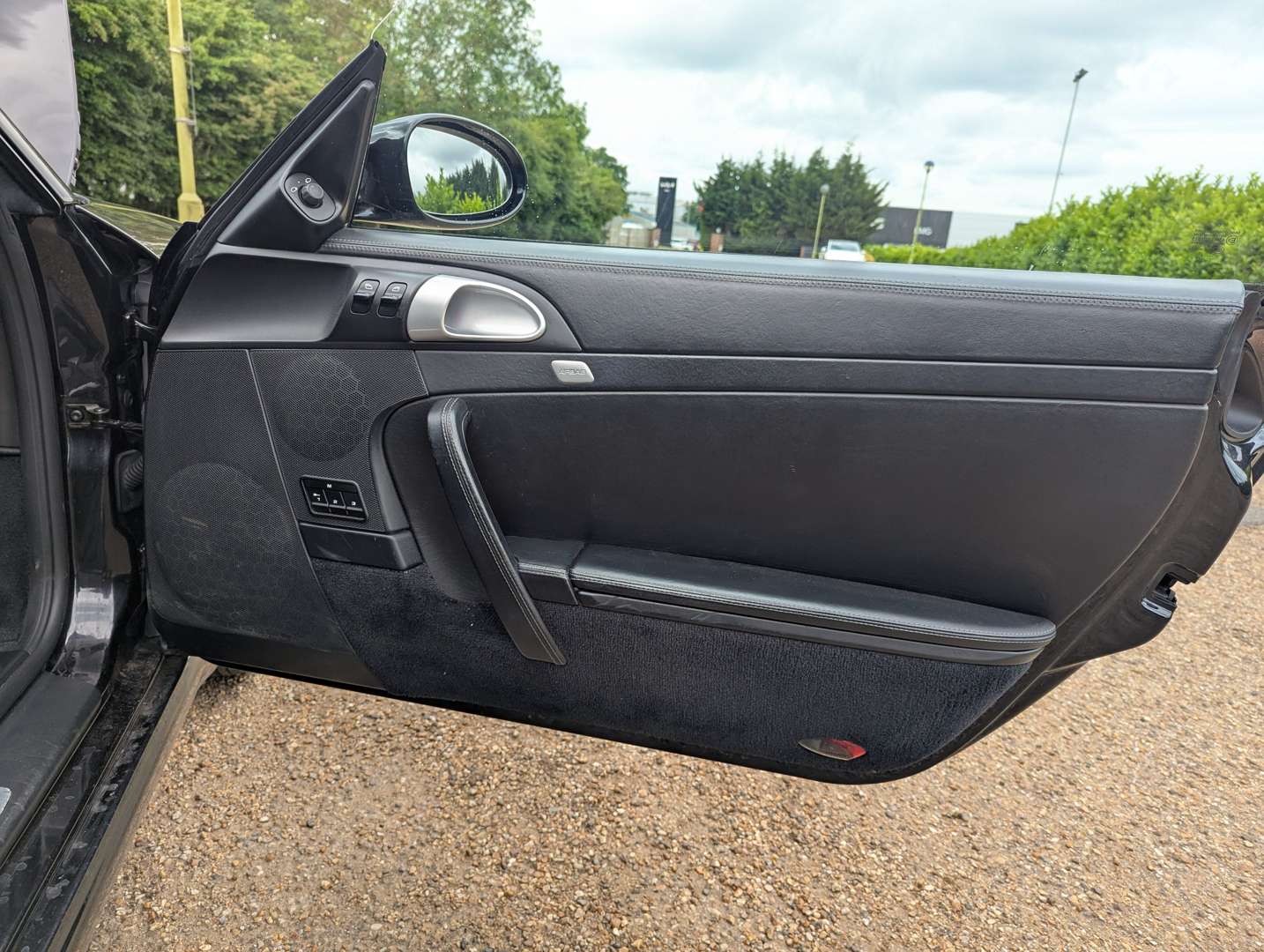 <p>2006 PORSCHE 911 CARRERA 2 TIPTRONIC S</p>