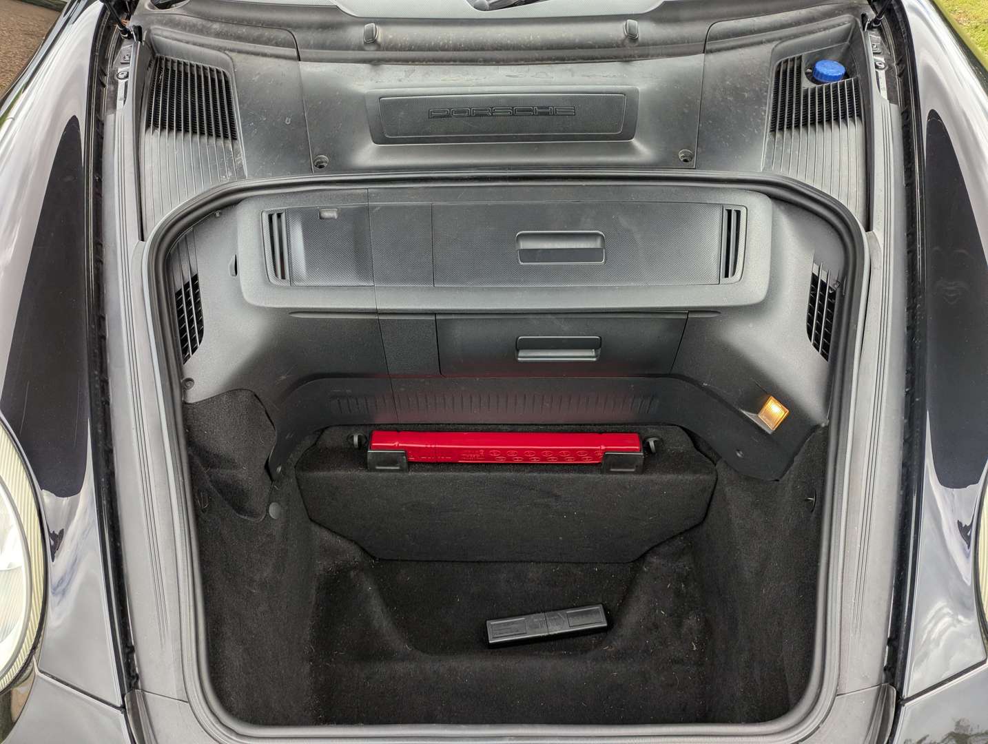 <p>2006 PORSCHE 911 CARRERA 2 TIPTRONIC S</p>