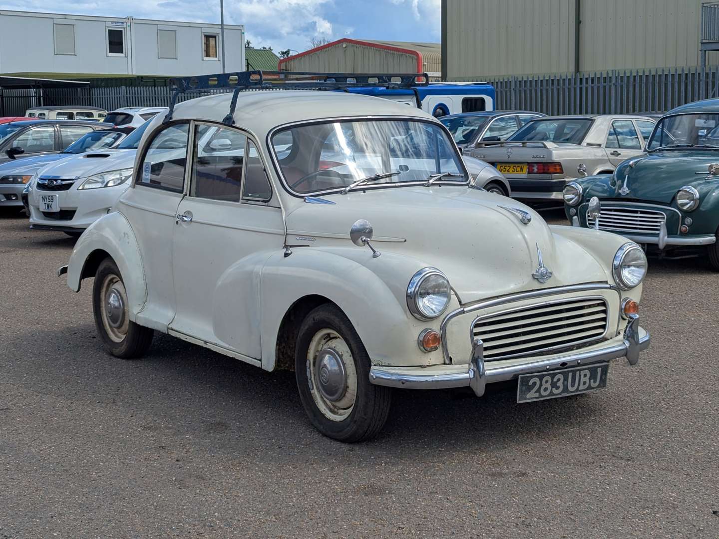 <p>1964 MORRIS MINOR 1000</p>