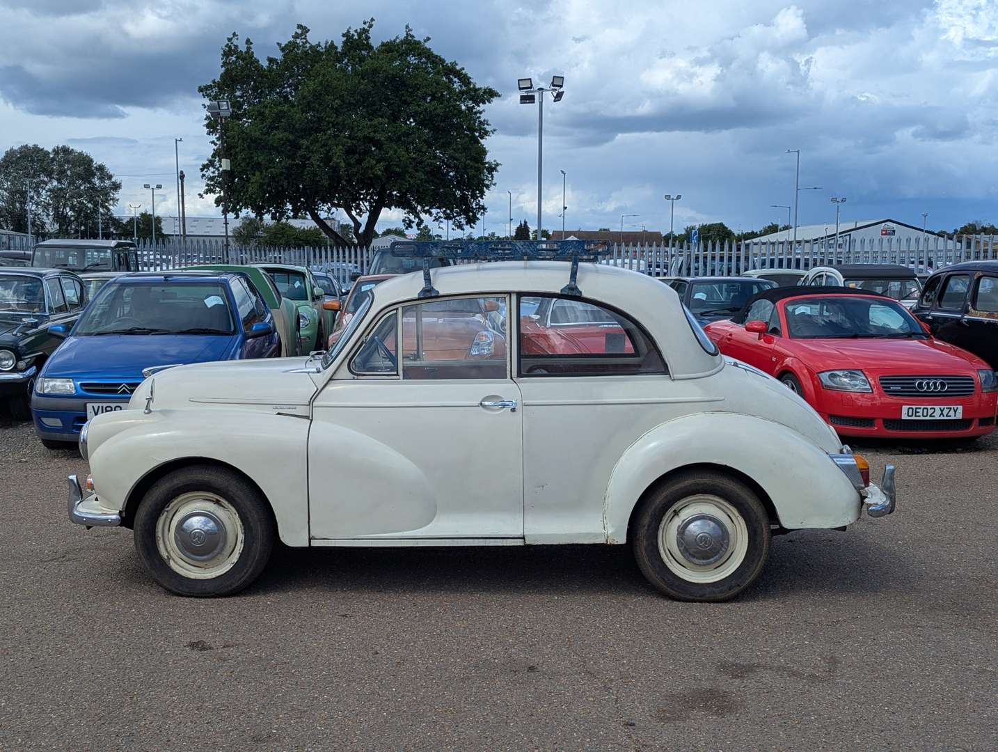 <p>1964 MORRIS MINOR 1000</p>