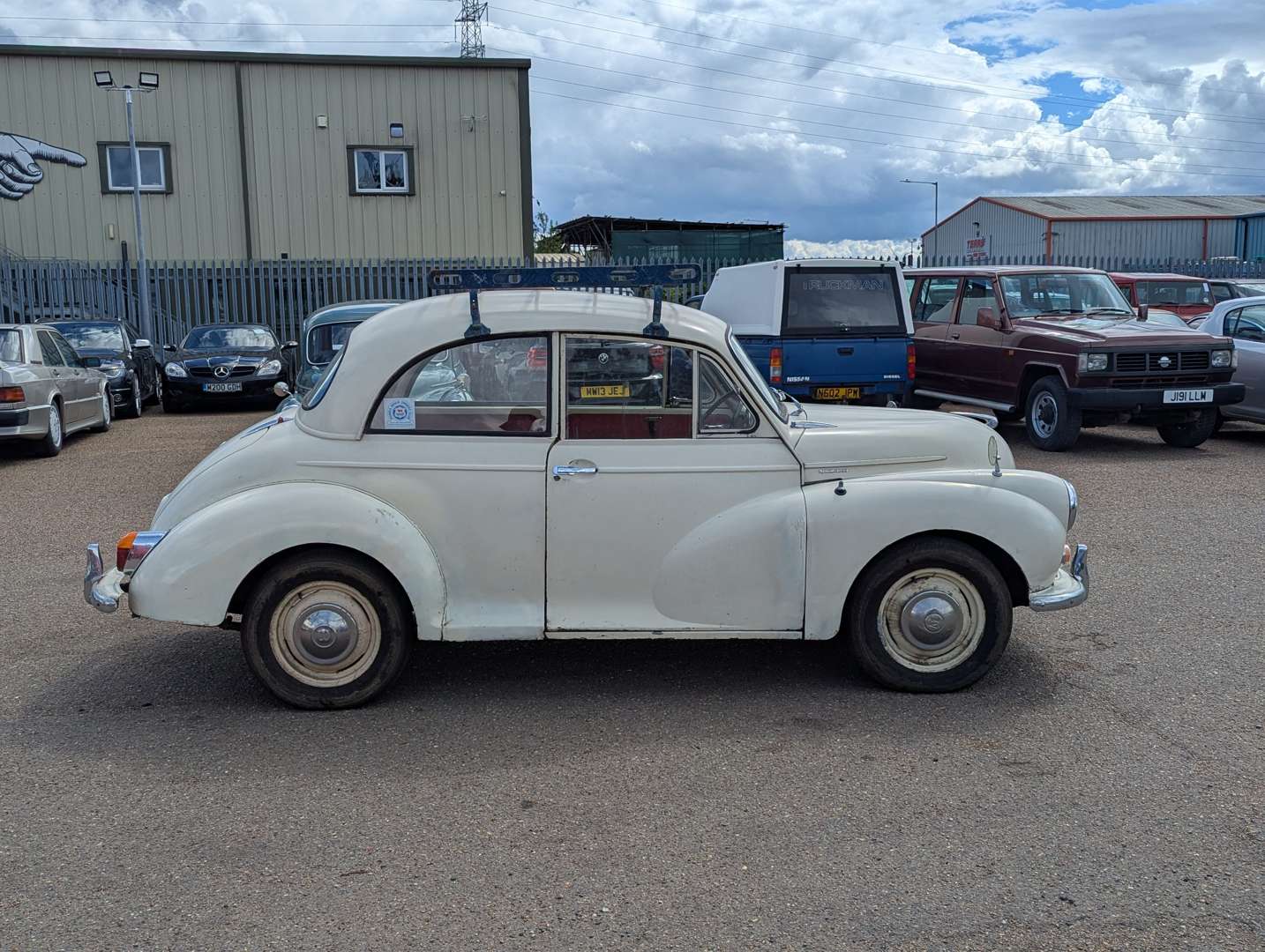 <p>1964 MORRIS MINOR 1000</p>