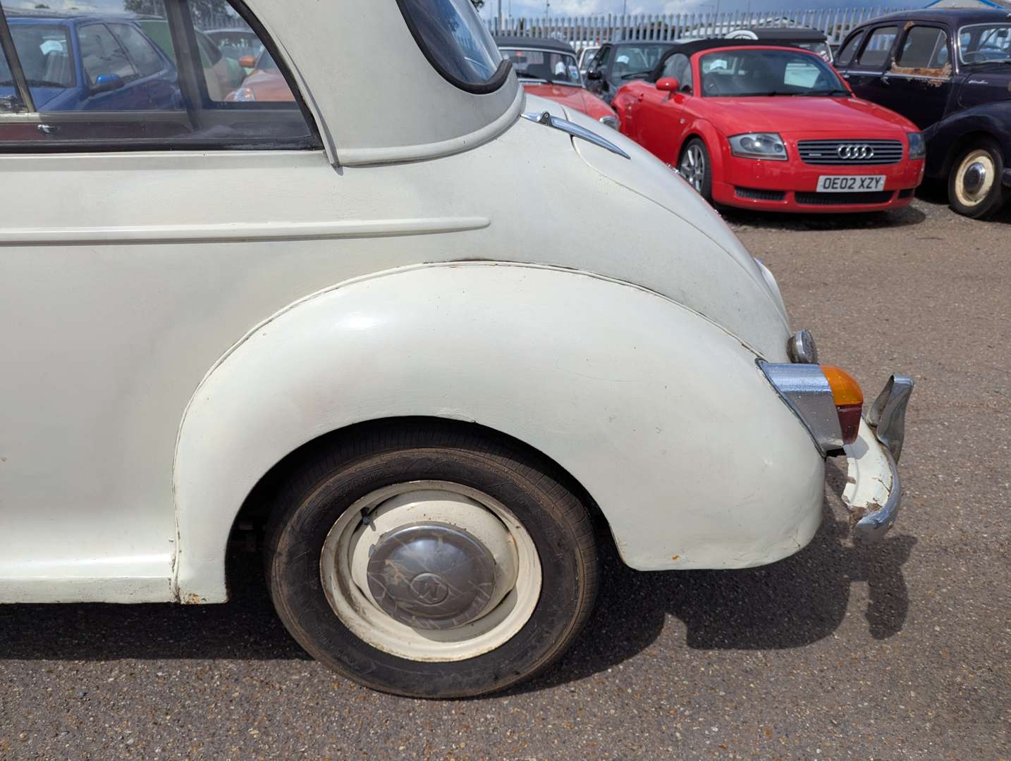 <p>1964 MORRIS MINOR 1000</p>