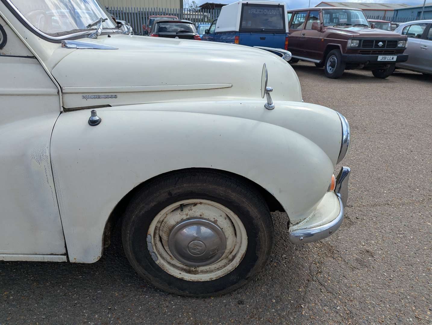 <p>1964 MORRIS MINOR 1000</p>