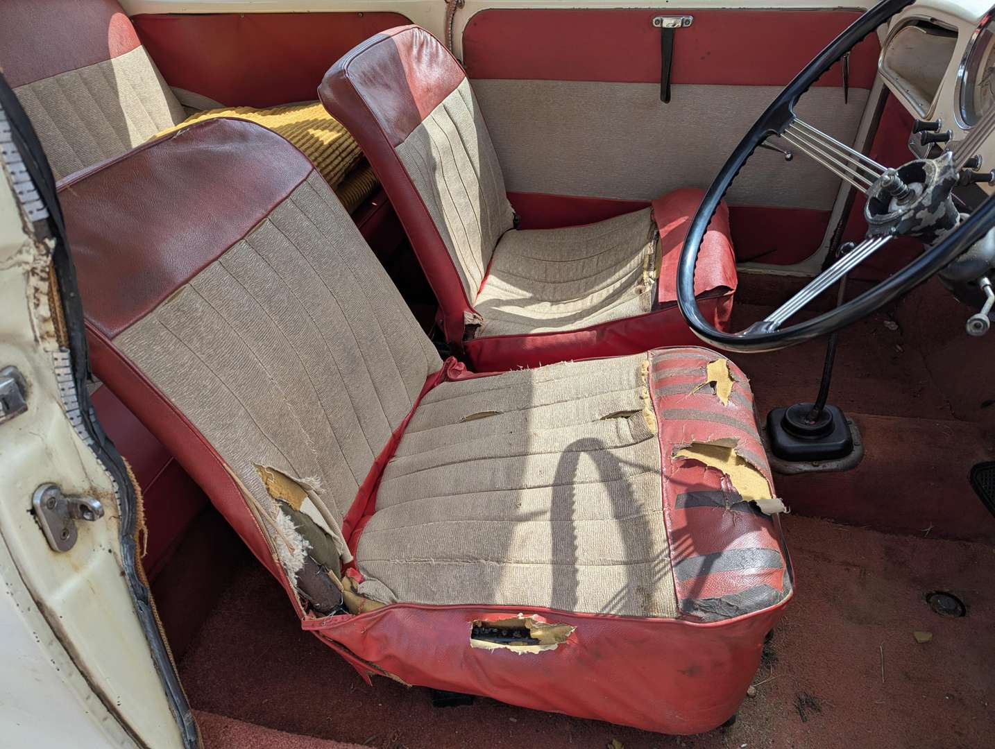 <p>1964 MORRIS MINOR 1000</p>
