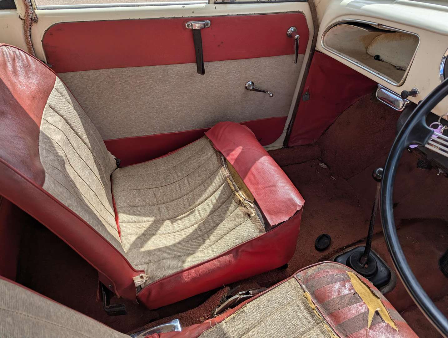 <p>1964 MORRIS MINOR 1000</p>