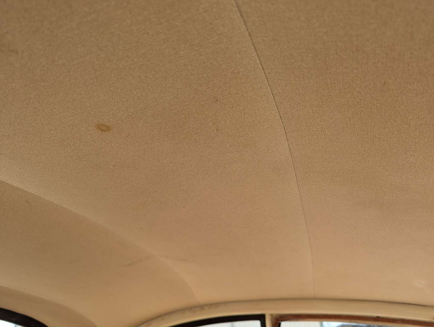 <p>1964 MORRIS MINOR 1000</p>