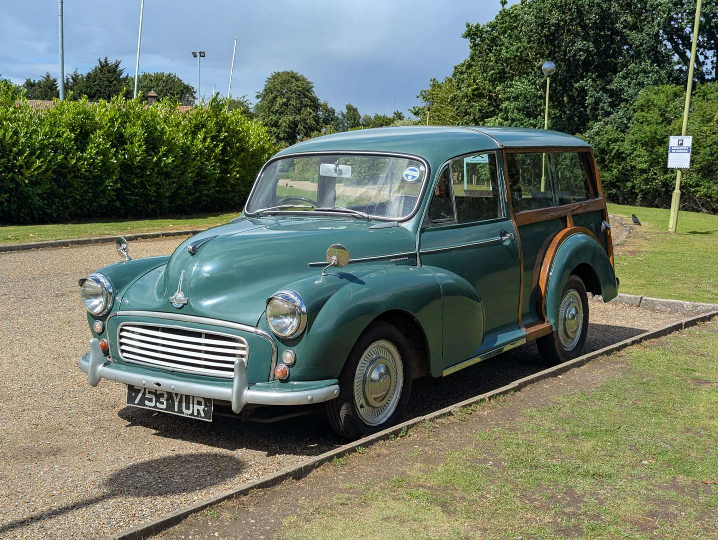 <p>1958 MORRIS MINOR TRAVELLER</p>