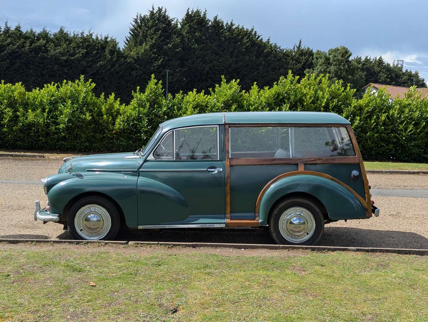 <p>1958 MORRIS MINOR TRAVELLER</p>