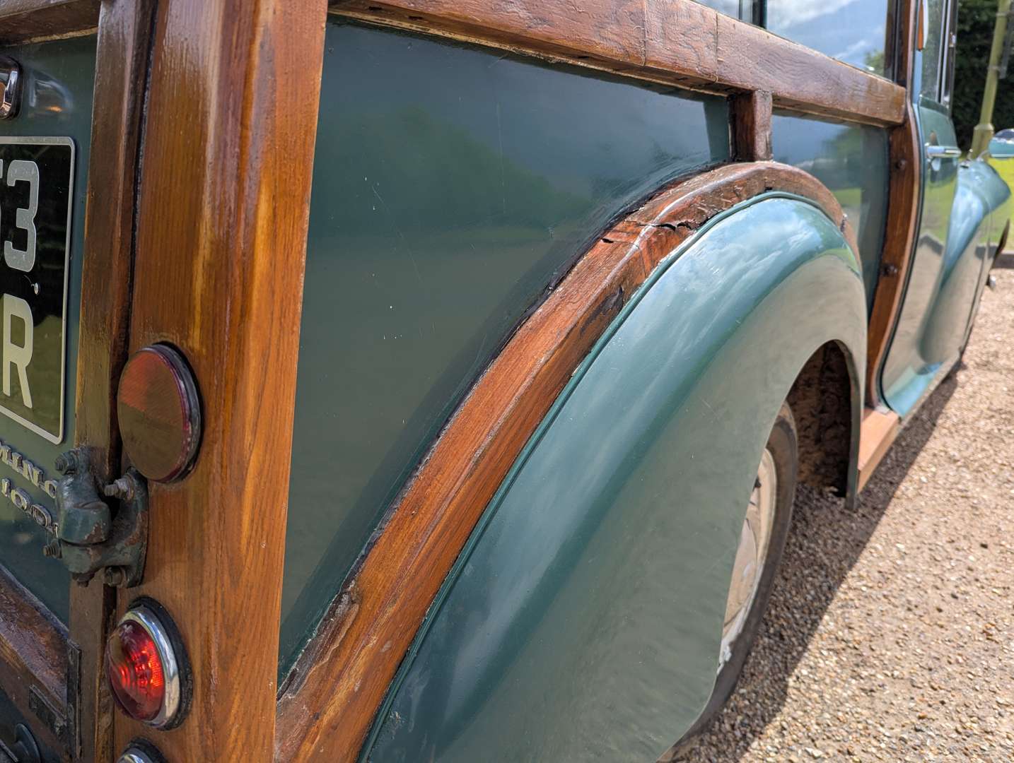 <p>1958 MORRIS MINOR TRAVELLER</p>