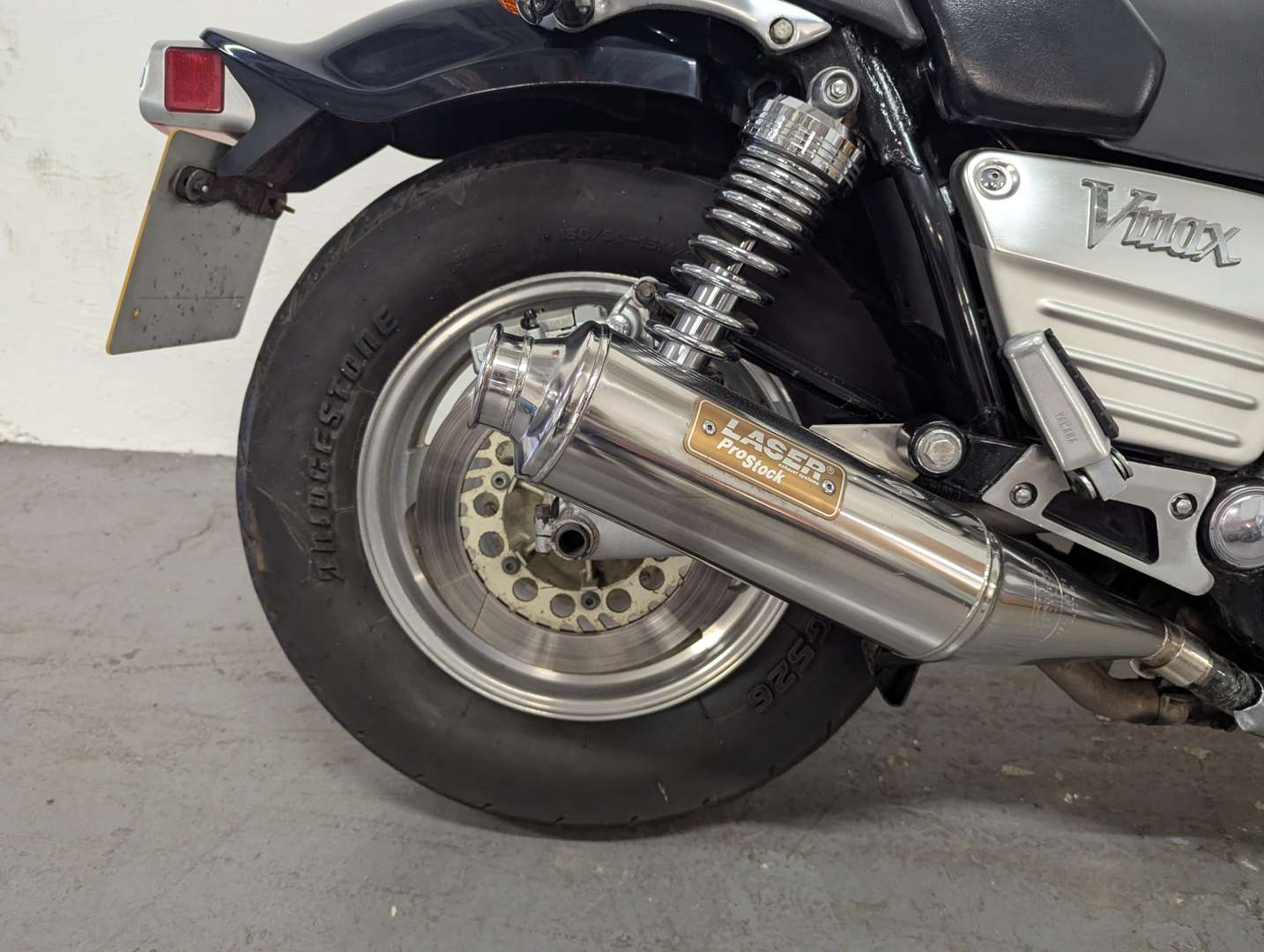<p>1990 YAMAHA VMAX 1200</p>